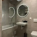 Mohost Lisabona - Live The Golden Light Appartement Braşov