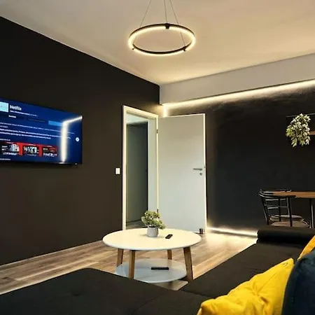 Apartment Mohost Lisabona - Live The Golden Light Brasov