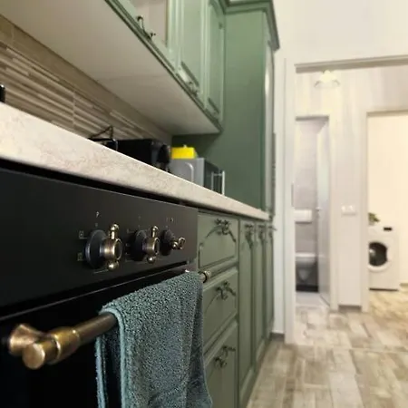 Mohost Lisabona - Live The Golden Light * Brasov