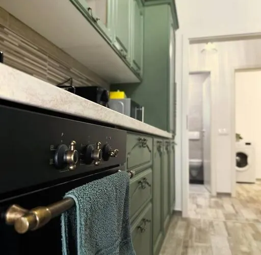 Mohost Lisabona - Live The Golden Light * Brasov